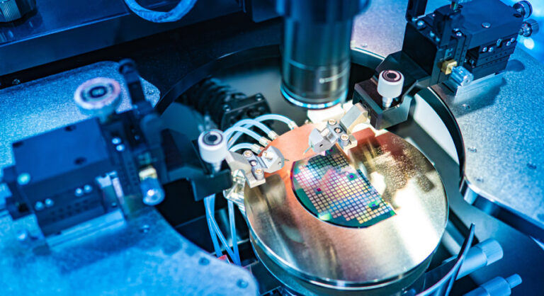 اسید سولفوریک در تولید نیمه‌هادی‌ها