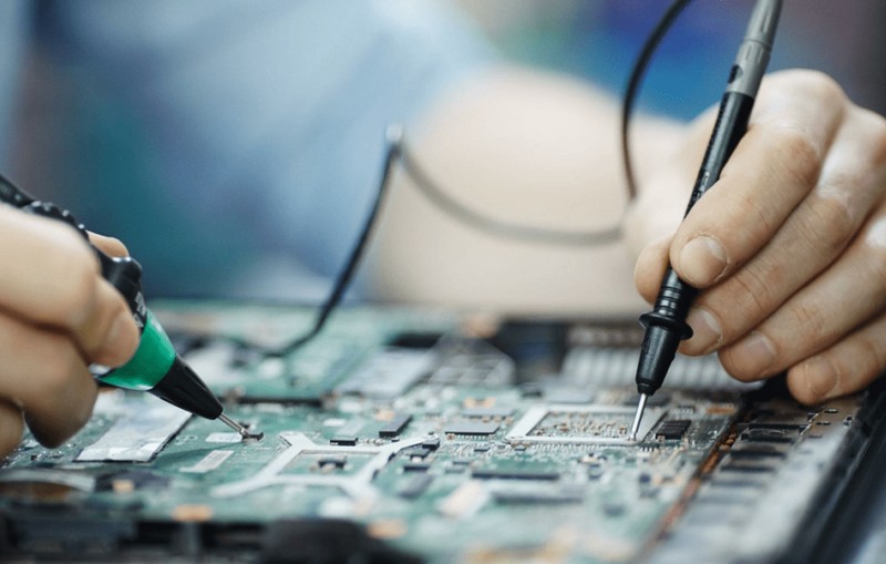 آب اکسیژنه در صنعت الکترونیک