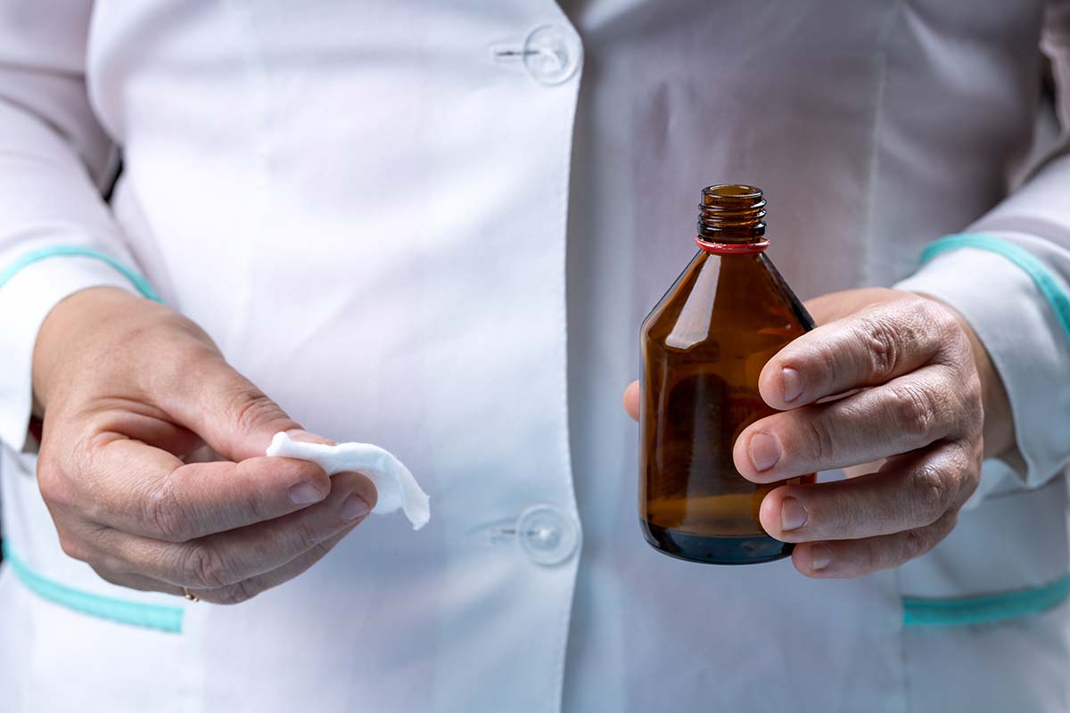 ایزوپروپیل الکل در پزشکی و بهداشتی
