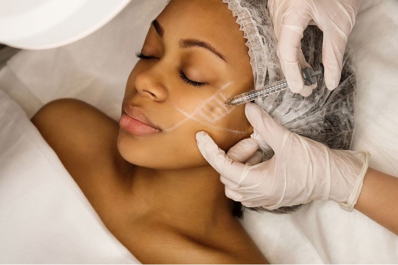 دی اتیلن گلایکول در صنایع دارویی و ارایشی