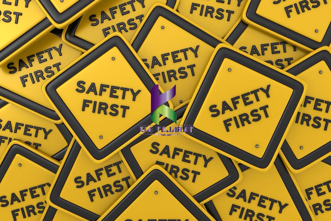 ۴. ایمنی و قوانین